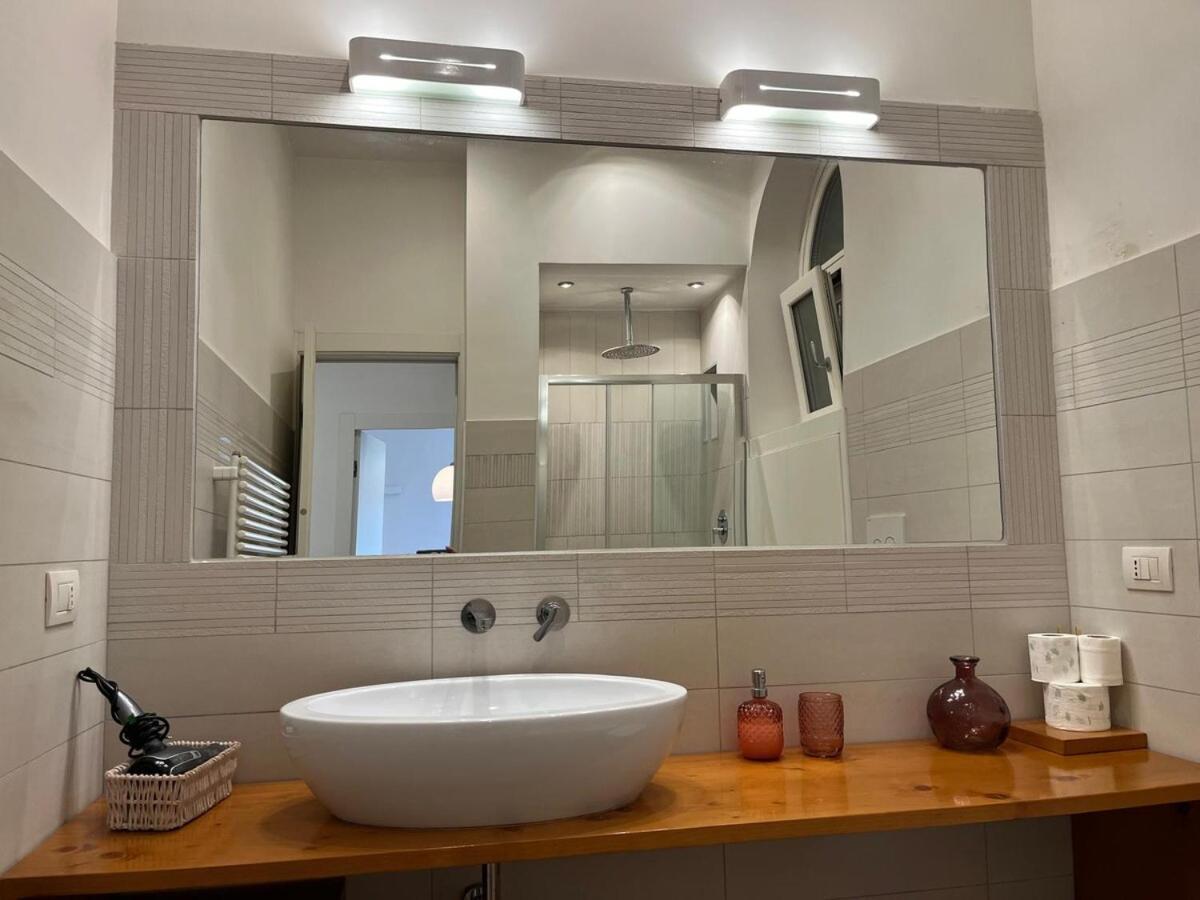 La Dolce Vita - Luxury Colosseum Boutique Apartment Řím Exteriér fotografie