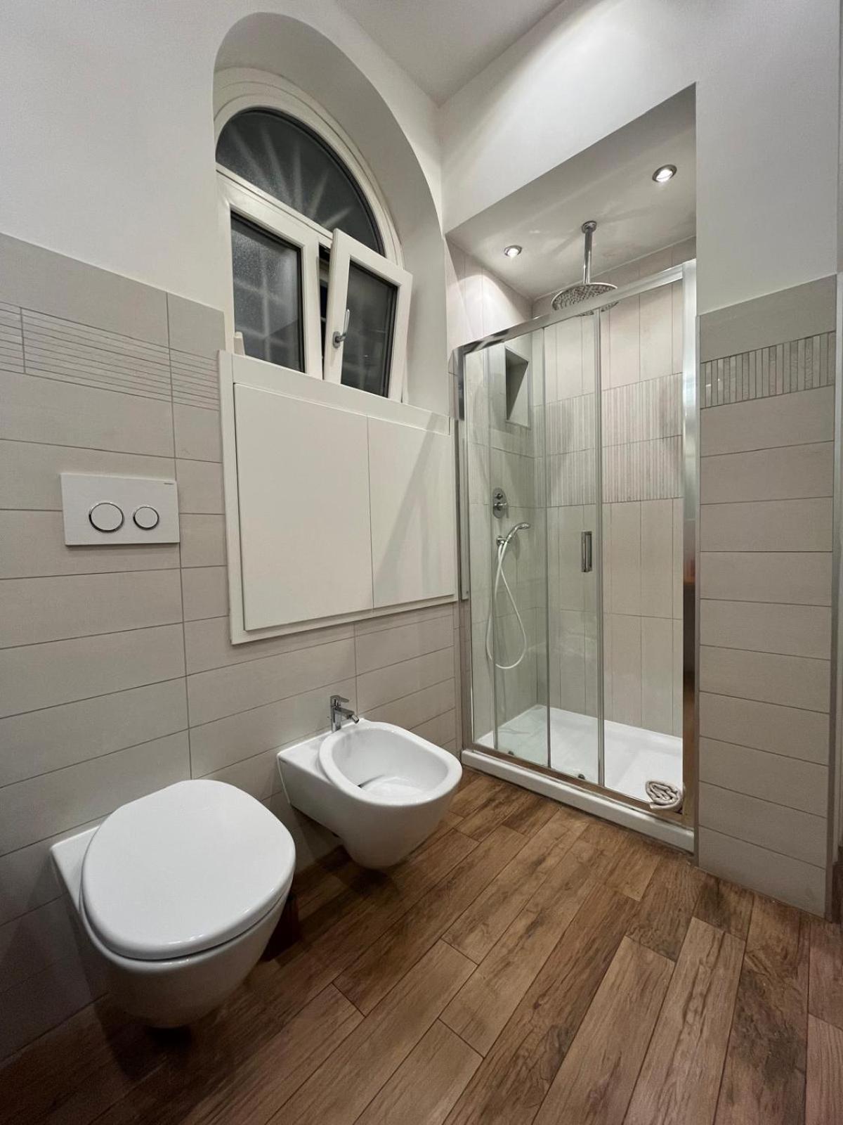 La Dolce Vita - Luxury Colosseum Boutique Apartment Řím Exteriér fotografie