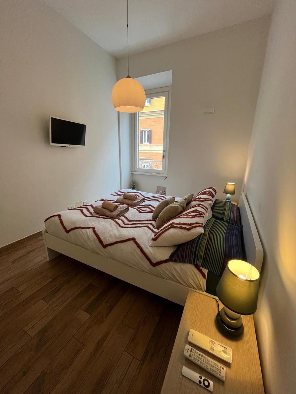 La Dolce Vita - Luxury Colosseum Boutique Apartment Řím Exteriér fotografie